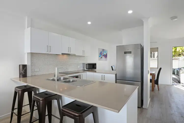 Third view of Homely townhouse listing, 19/21-25 Cumming Parade, Point Lookout QLD 4183