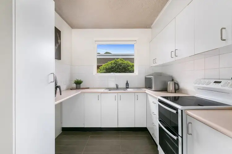 Fourth view of Homely unit listing, 8/11 Fairway Close, Manly Vale NSW 2093