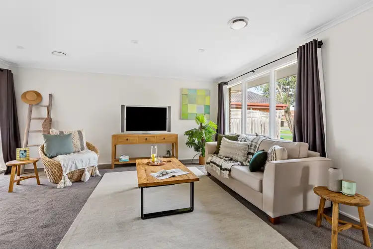 Second view of Homely house listing, 11 Carla Court, Aspendale Gardens VIC 3195