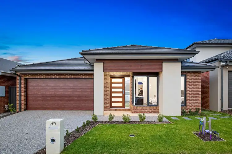 35 Canadian Avenue, Werribee VIC 3030