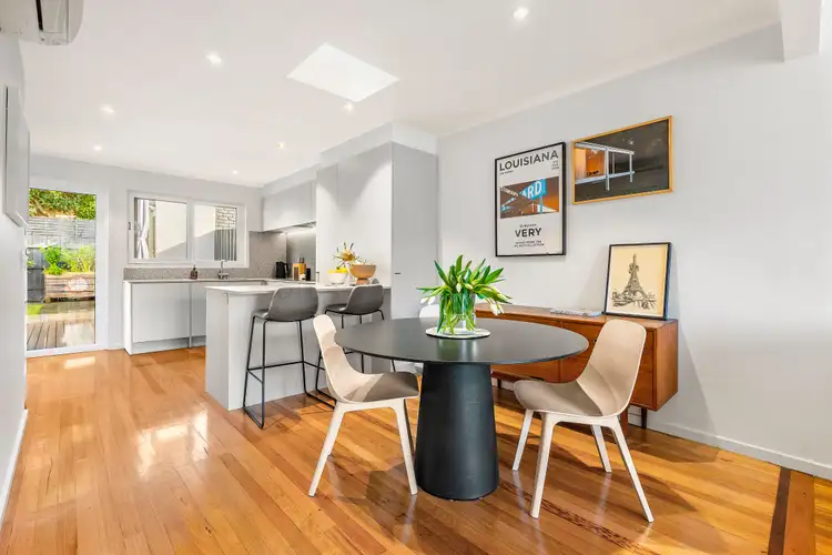 Fourth view of Homely unit listing, 1/7 Queens Parade, Ashwood VIC 3147