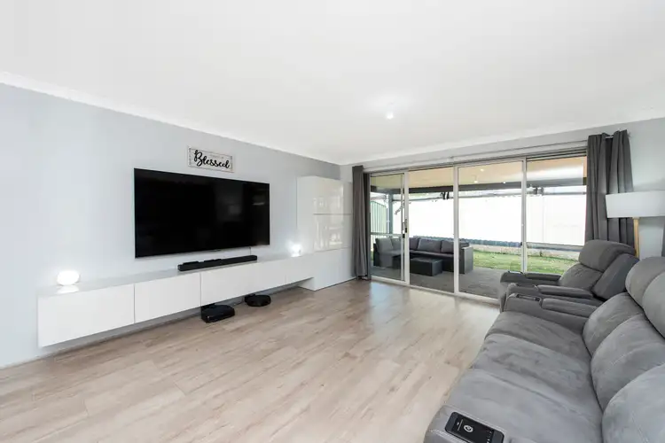 Sixth view of Homely house listing, 8 Anthony Gardens, Baldivis WA 6171