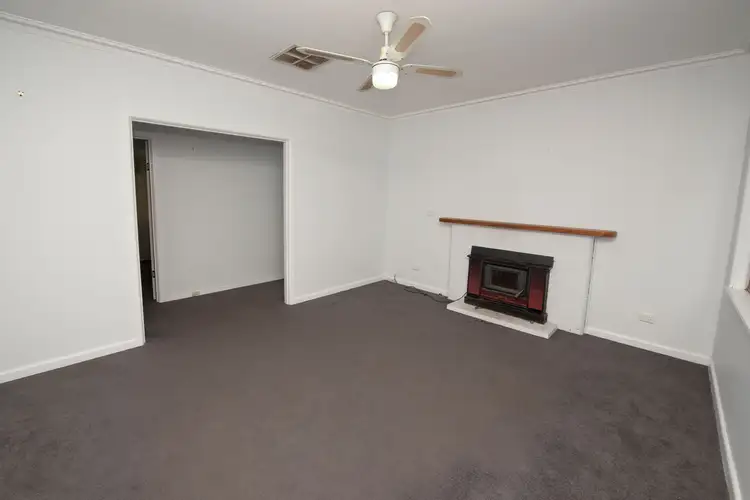 Third view of Homely house listing, 6 Gordon Court, Swan Hill VIC 3585
