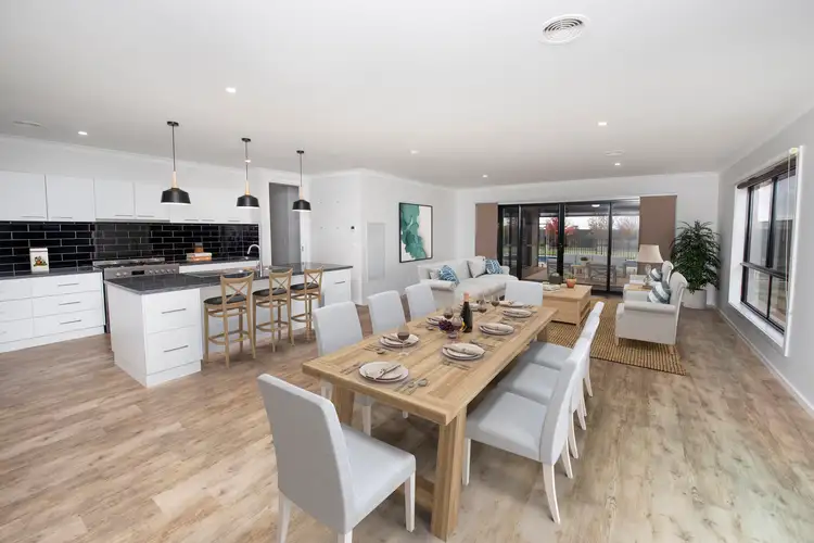 Sixth view of Homely house listing, 19 Sandalwood Aveune, Swan Hill VIC 3585