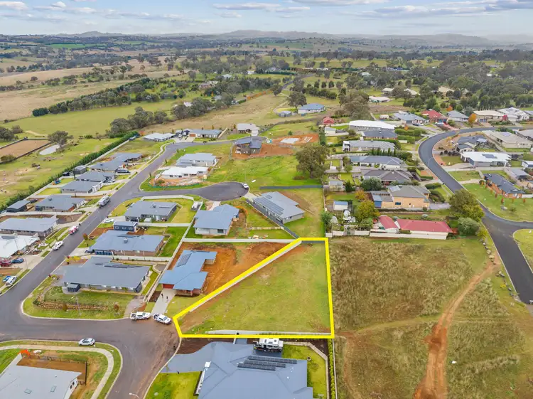 71 Hume Street, Yass NSW 2582