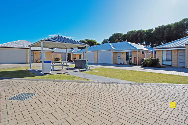 6/5 Moonlight Crescent, Jurien Bay WA 6516