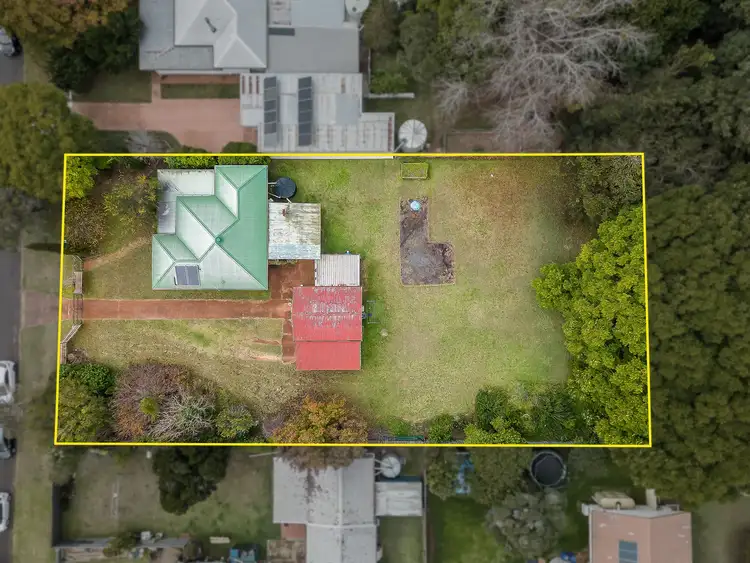 44 Warwick Street, Harristown QLD 4350