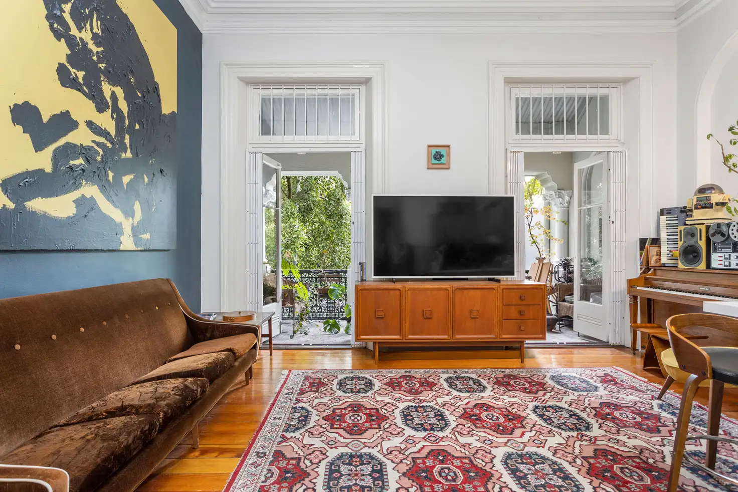 Main view of Homely apartment listing, 2/11 Kellett Street, Potts Point NSW 2011