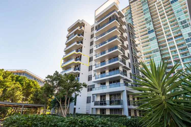 714/3 Como Crescent, Southport QLD 4215