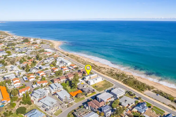 34G Halls Head Parade, Halls Head WA 6210