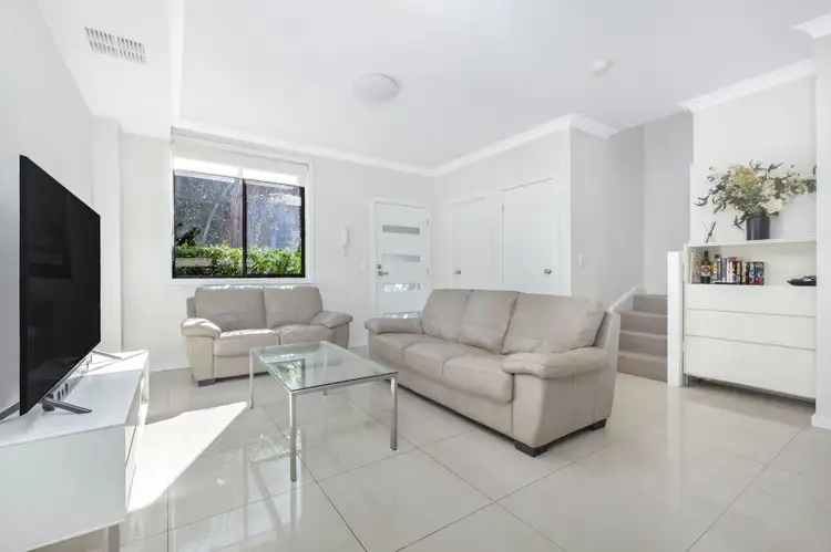 Second view of Homely townhouse listing, 4/8 CHESTNUT Avenue, Telopea NSW 2117
