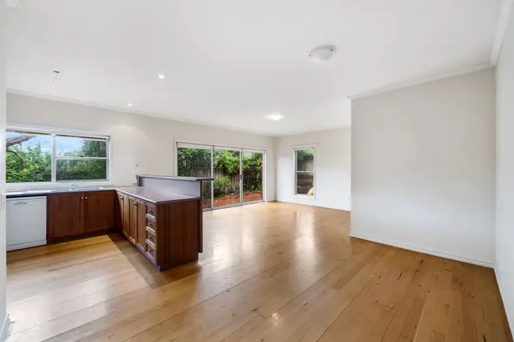 2/136 Moola Street, Ballarat North VIC 3350
