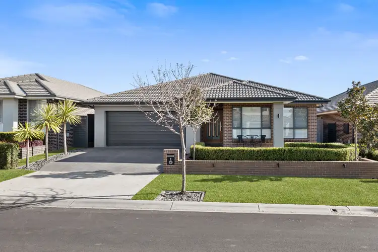 8 McEvoy Street, Oran Park NSW 2570