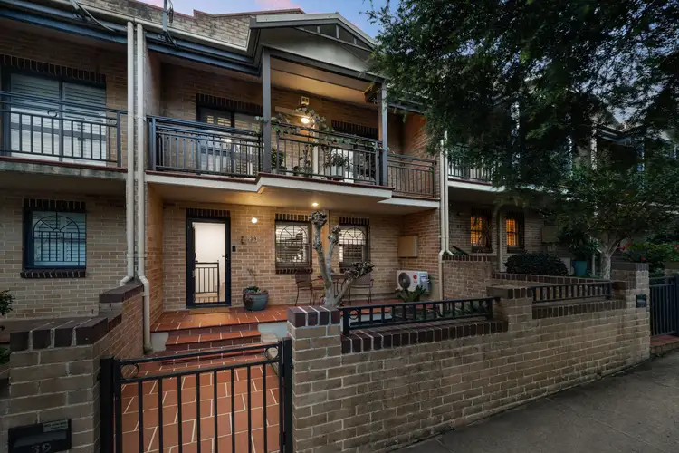 39 Holmesdale Street, Marrickville NSW 2204