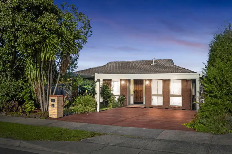 19 Kidderminster Drive, Wantirna VIC 3152