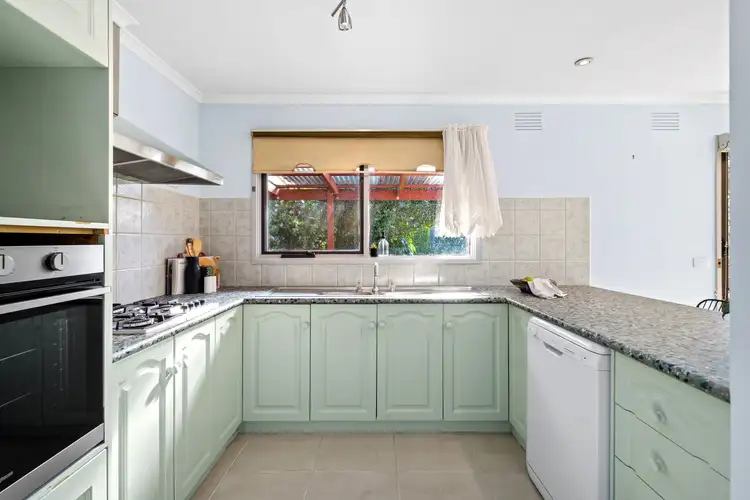 Sixth view of Homely house listing, 4 Hewson Court, Wantirna South VIC 3152