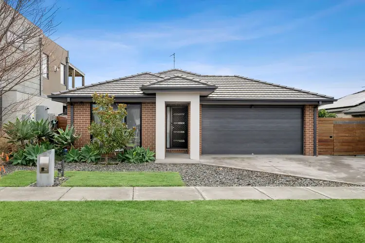 19 Lampard Street, Armstrong Creek VIC 3217