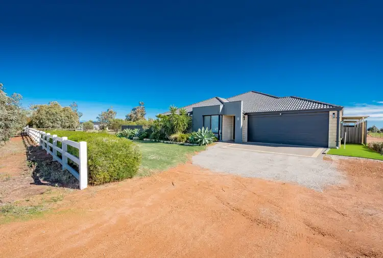 9 Ryland Terrace, Deepdale WA 6532