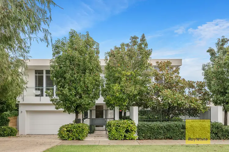 19 Chamberlain Street, Cottesloe WA 6011