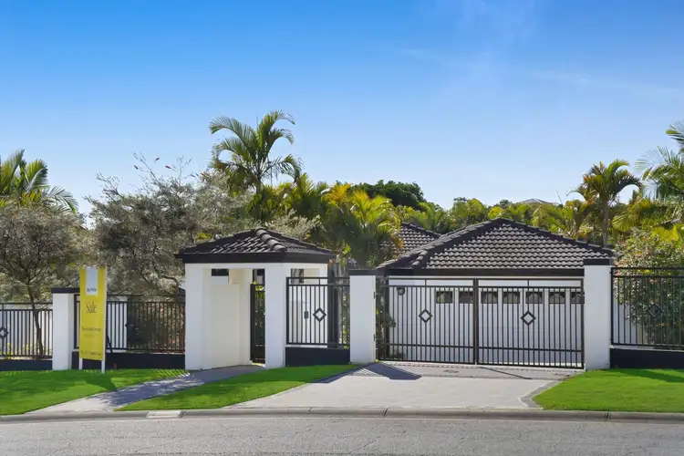 12 Zeller Crescent, Arundel QLD 4214