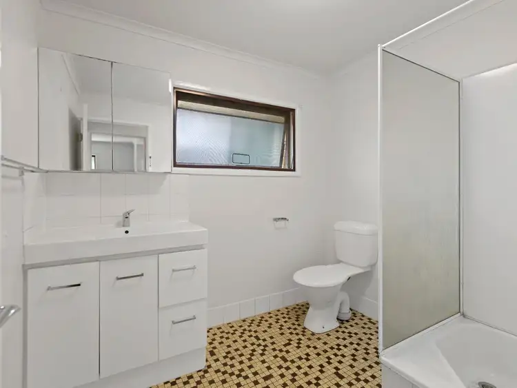 Fourth view of Homely block of units listing, 18 Roseglen Street, Greenslopes QLD 4120