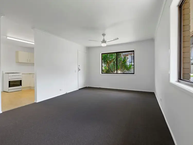 Sixth view of Homely block of units listing, 18 Roseglen Street, Greenslopes QLD 4120