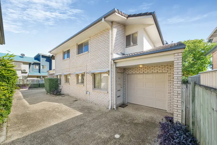 2/10 Fleet Drive, Kippa-Ring QLD 4021