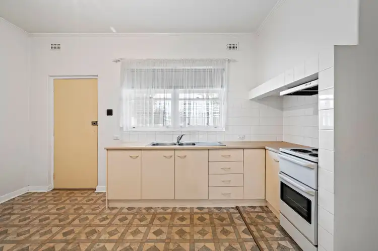 Seventh view of Homely house listing, 10 Sando Street, Findon SA 5023