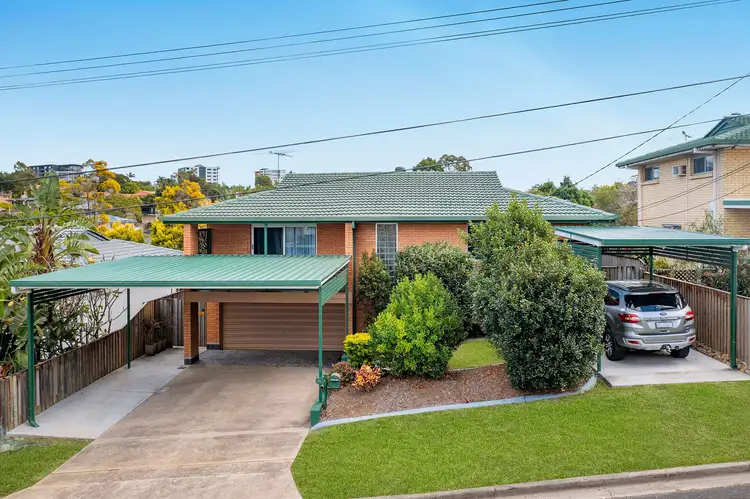 31 Amsterdam Street, Wishart QLD 4122