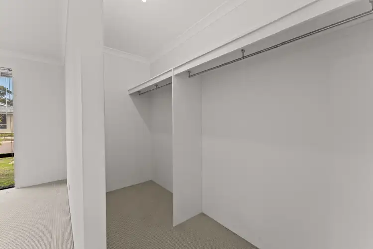 Fifth view of Homely house listing, 2 Thornton Street, Baldivis WA 6171