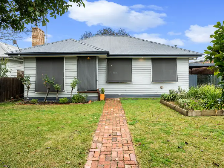 64 Thomas Street, Benalla VIC 3672