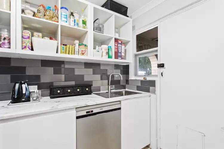 Seventh view of Homely house listing, 3 Tyrone Court, Flagstaff Hill SA 5159