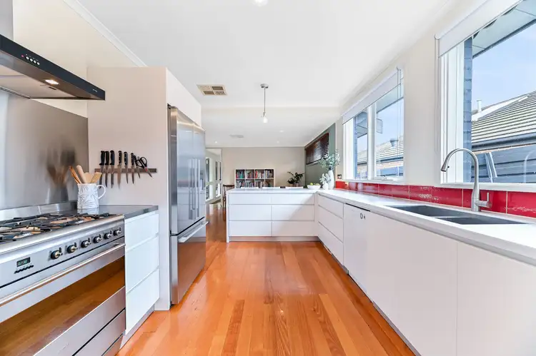Fifth view of Homely house listing, 15 Kippax Court, Mount Waverley VIC 3149