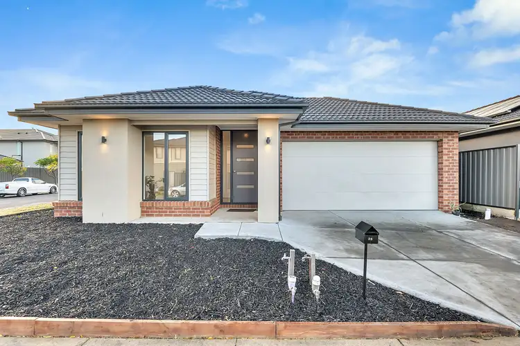 Second view of Homely house listing, 28 Oakley Avenue, Kalkallo VIC 3064