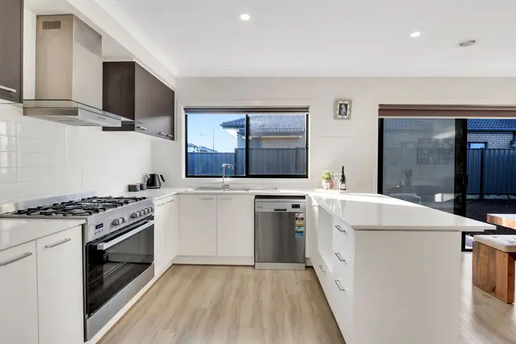 Fourth view of Homely house listing, 28 Oakley Avenue, Kalkallo VIC 3064