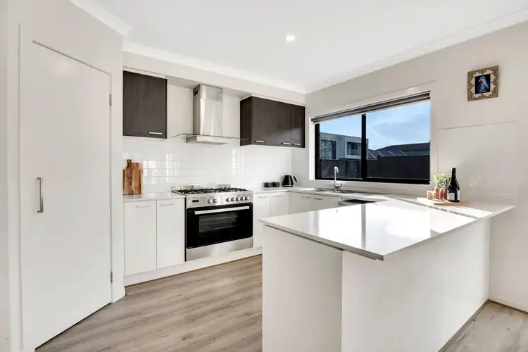 Fifth view of Homely house listing, 28 Oakley Avenue, Kalkallo VIC 3064