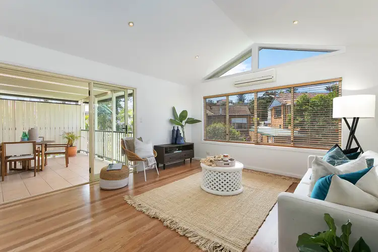 6 Evans Street