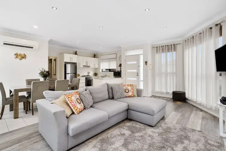 2/90 Warranilla Avenue, Rosebud VIC 3939