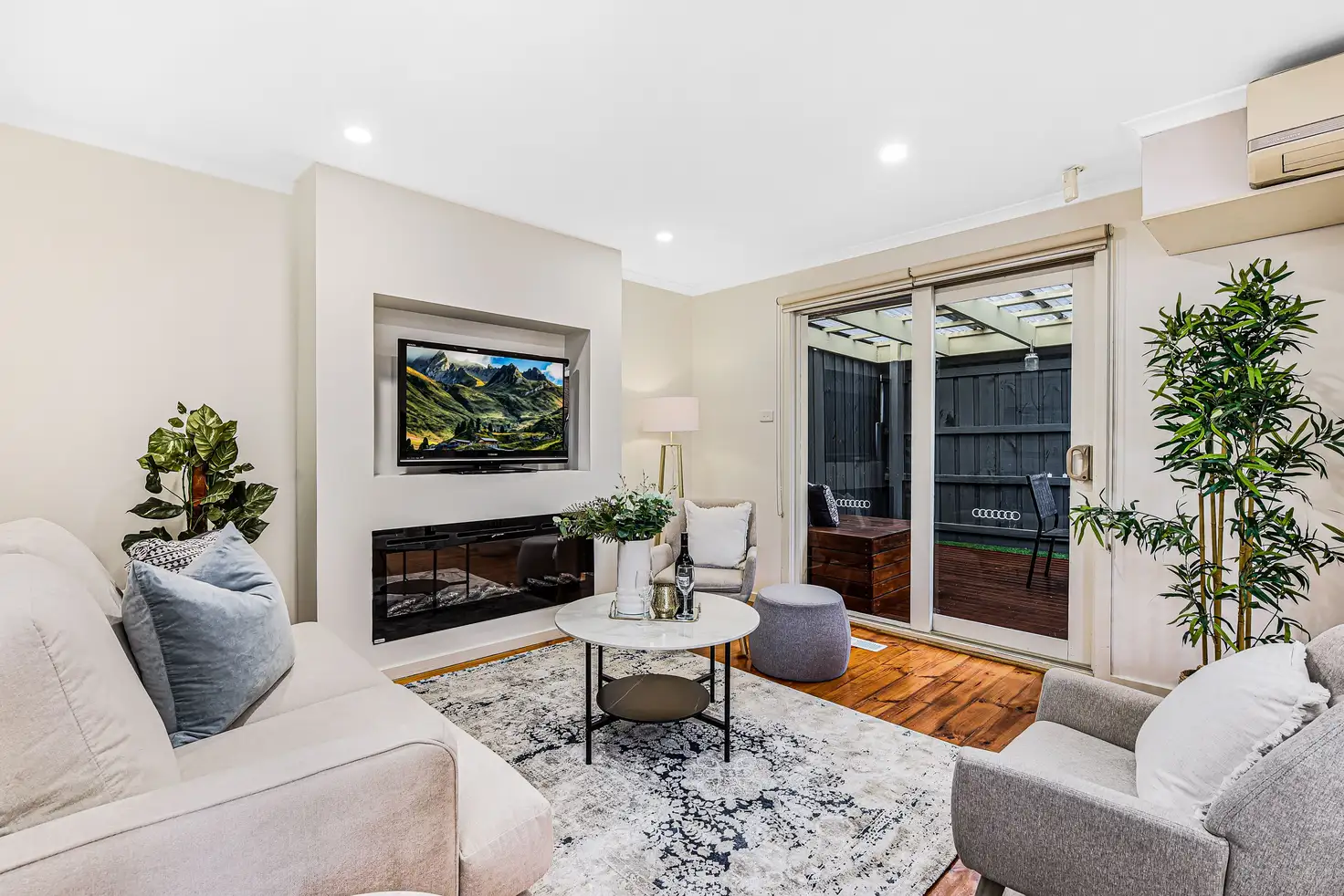 Main view of Homely unit listing, 2/245 Williamsons Road, Templestowe VIC 3106