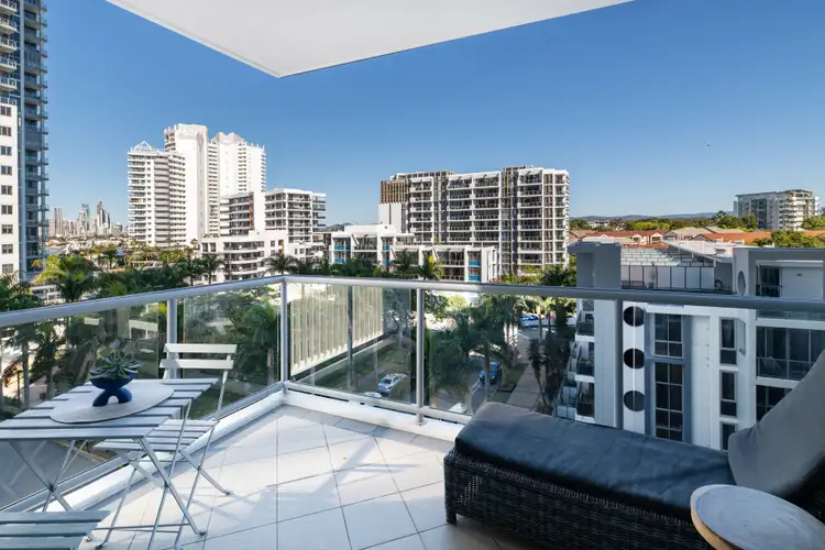908/1 Como Crescent, Southport QLD 4215