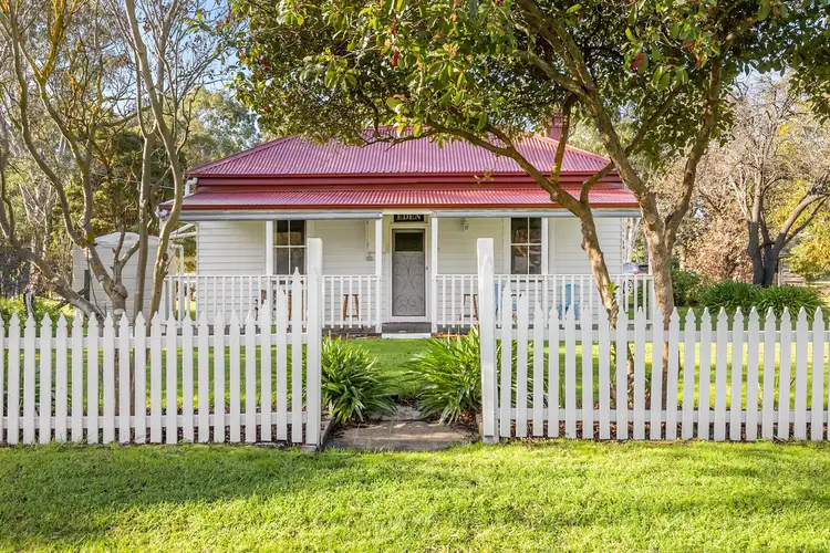 28-30 Cameron Street, Glenthompson VIC 3293