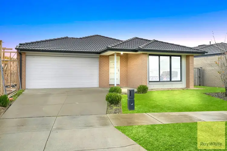 19 Cochrane Avenue, Mickleham VIC 3064