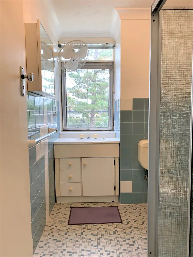 Fourth view of Homely unit listing, 12/15-17 George Avenue, Broadbeach QLD 4218