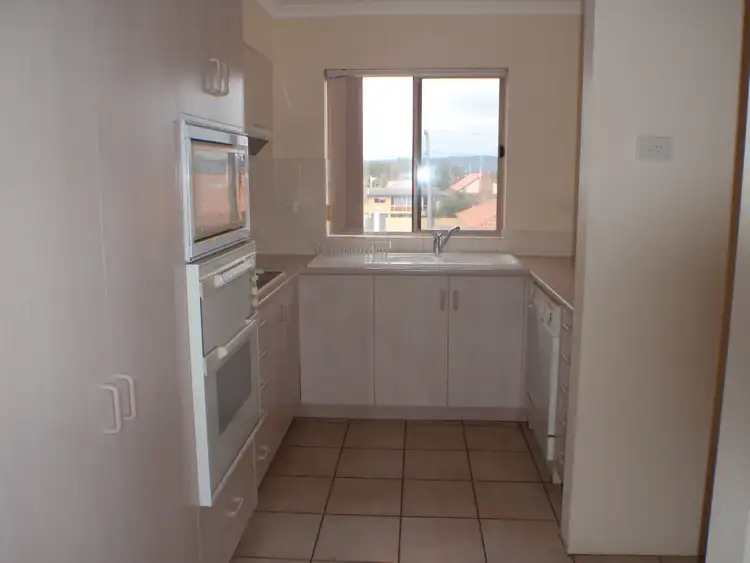 Fifth view of Homely unit listing, 9/38 Heron Avenue, Mermaid Beach QLD 4218