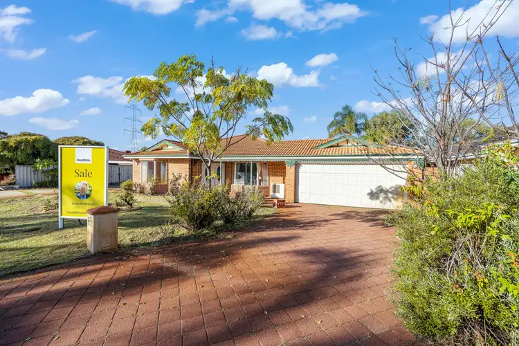 4 Lassen Gardens, Ballajura WA 6066
