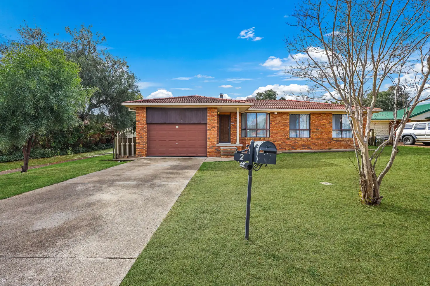 Main view of Homely house listing, 2 Charles Coxen Close, Tamworth NSW 2340