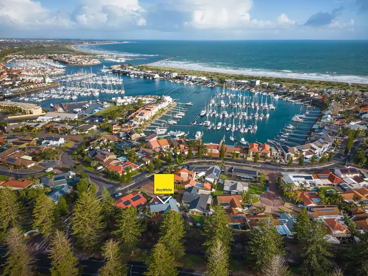 3 Azzurra Court, North Haven SA 5018