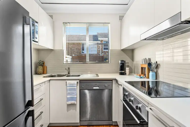Fifth view of Homely apartment listing, 2/60-62 Jersey Avenue, Mortdale NSW 2223
