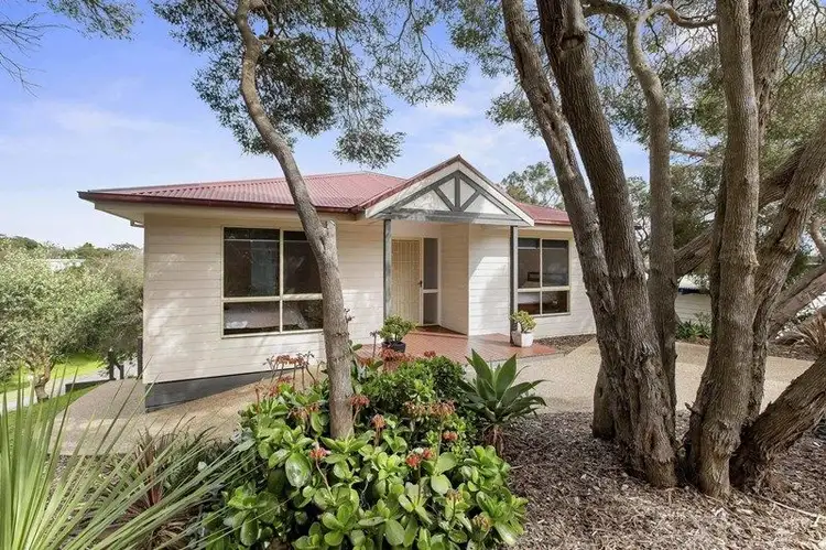 30 Wollert Street, Rye VIC 3941