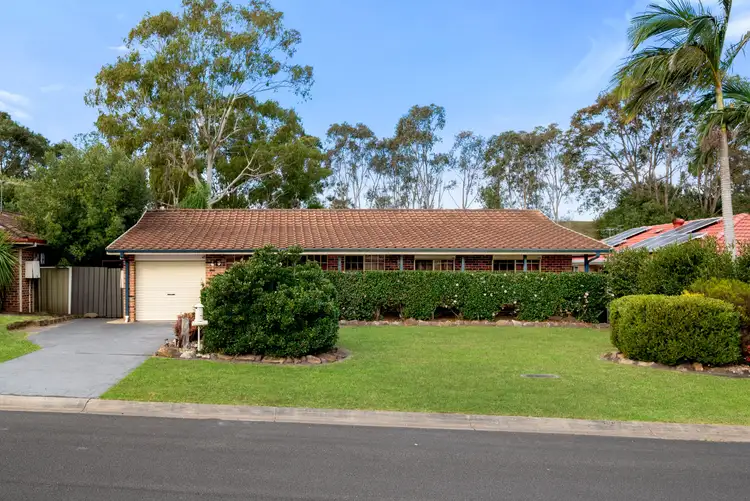 15 Saltpetre Close, Eagle Vale NSW 2558